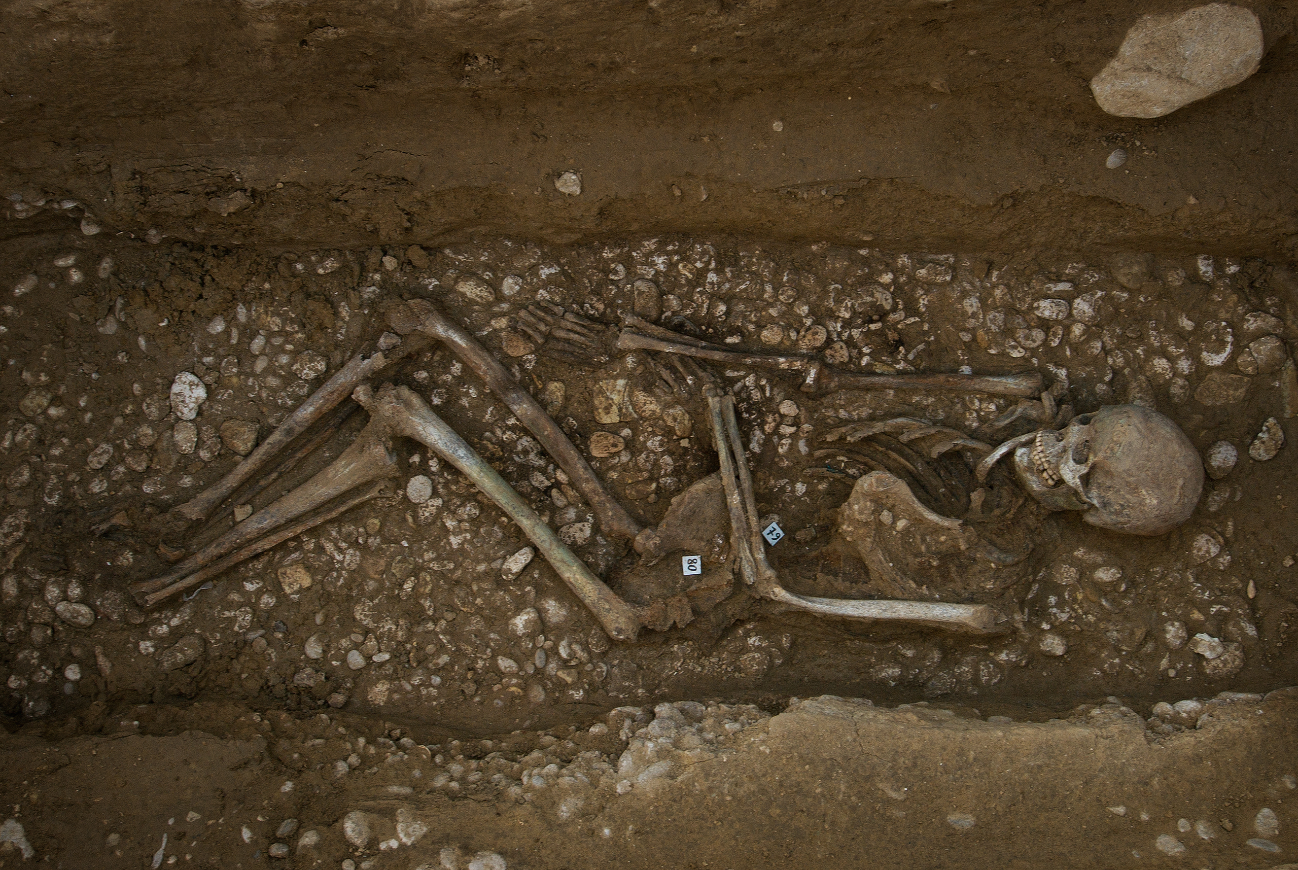 discovery of a Picenian necropolis - photo by flavio oliva National Geographic Magazine
